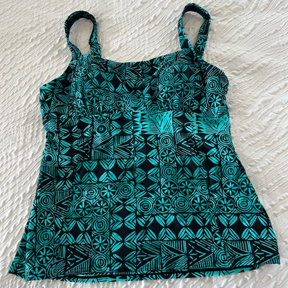 NWT - SIZE 10 ST. JOHN’S BAY TEAL/BLACK SWIMMING TANK